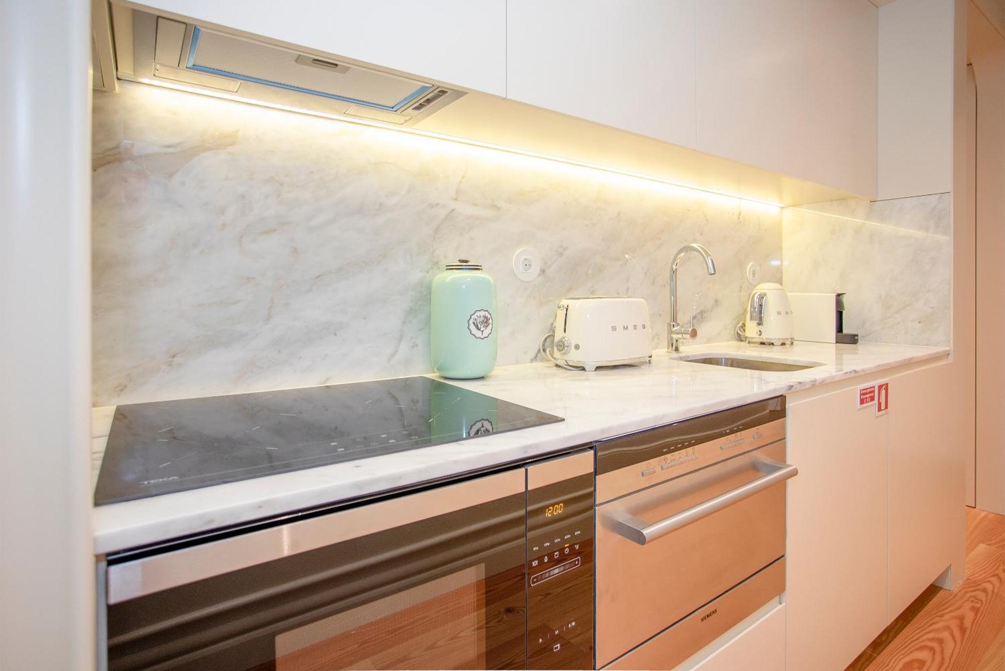 Liiiving In Porto - Cedofeita Charming Apartment Extérieur photo