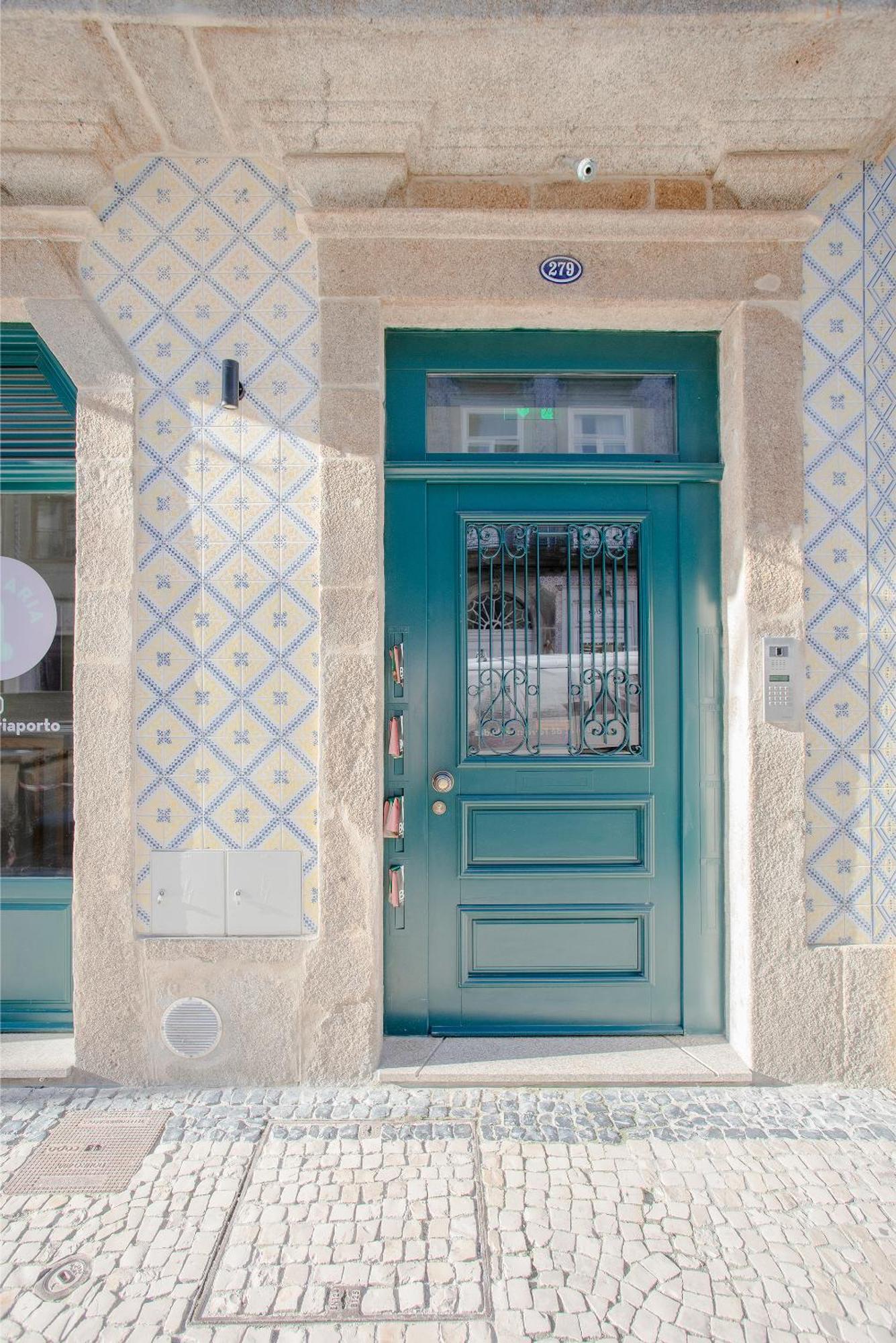 Liiiving In Porto - Cedofeita Charming Apartment Extérieur photo